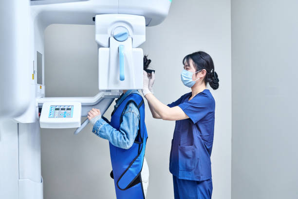 Best Emergency Dental Care for Broken or Chipped Teeth in Montura, FL